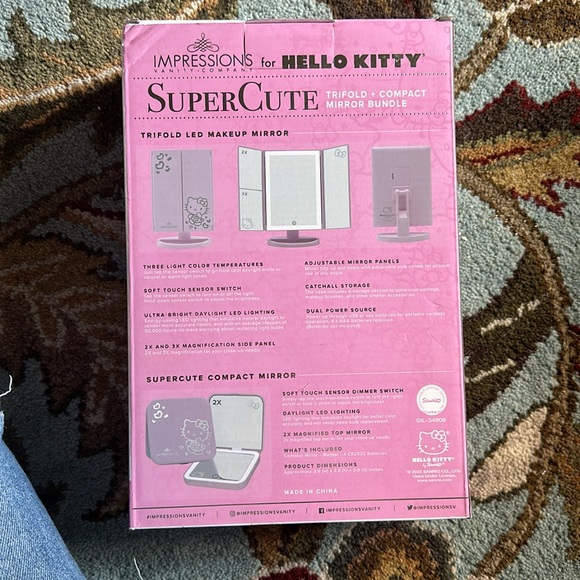 Impressions Vanity Hello Kitty TriFold and Compact Mirror Bundle - Picture 2 of 3